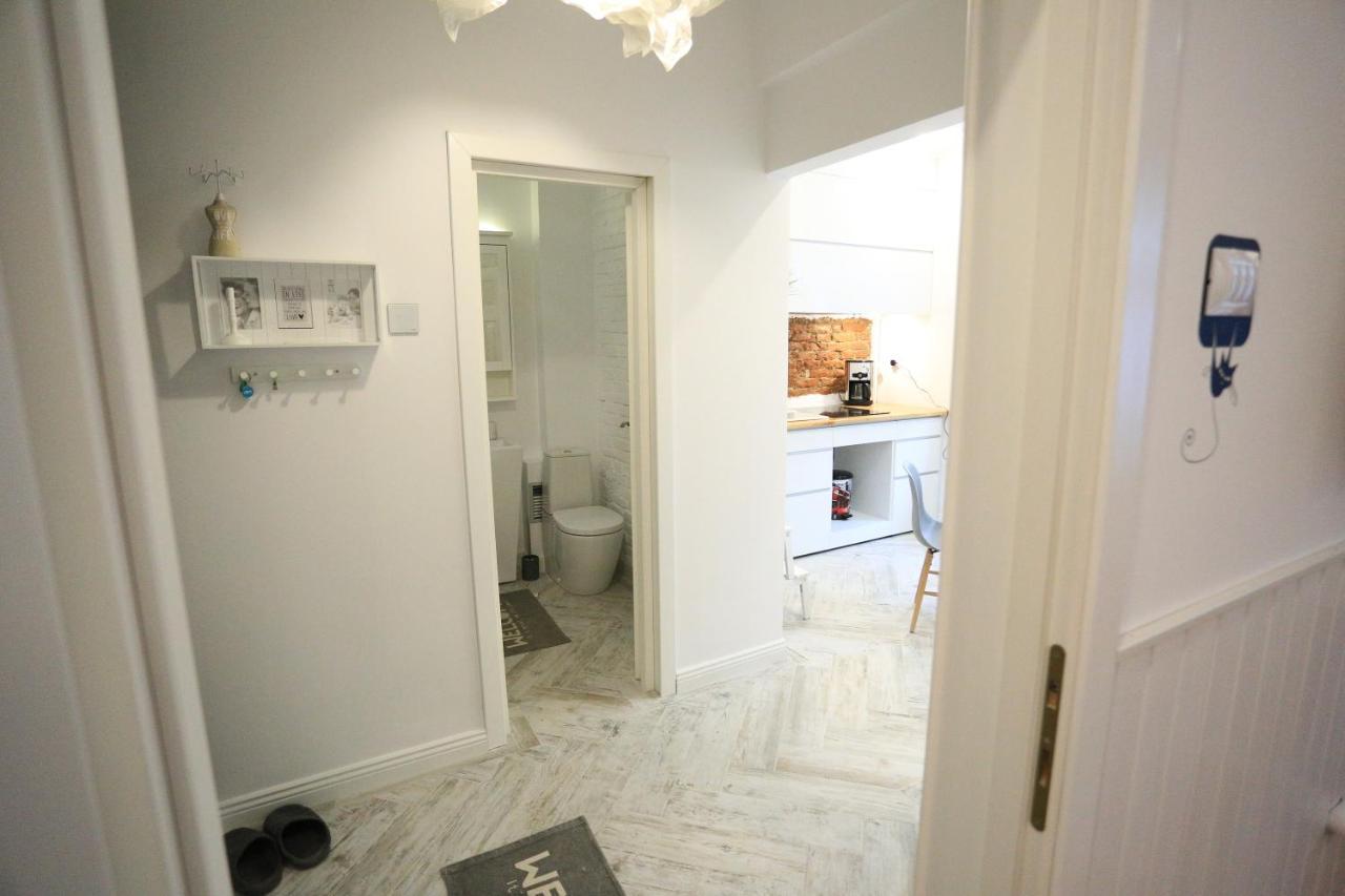 Ceronav Citycenter Galati, Disscount On Google! Apartment Ngoại thất bức ảnh